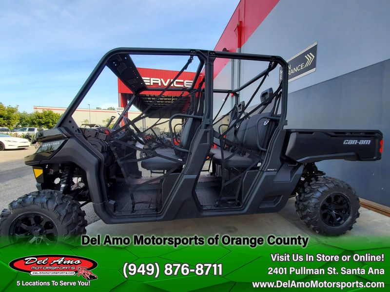 2024 Can-Am 8LRC  in a TIMELESS BLACK exterior color. Del Amo Motorsports of Orange County (949) 416-2102 delamomotorsports.com 