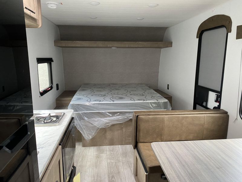 2025 SPRINGDALE 20BHWE Image 8
