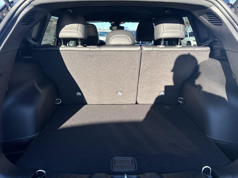 New 2026 Jeep Compass Latitude Altitude 4x4Image 10