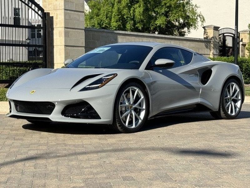 2024 Lotus Emira Image 6