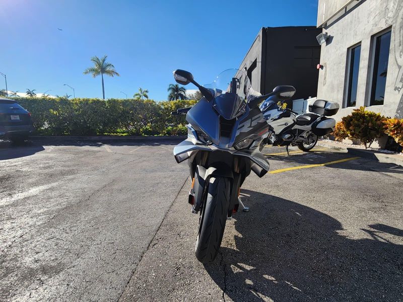 2026 BMW S 1000 RRImage 2