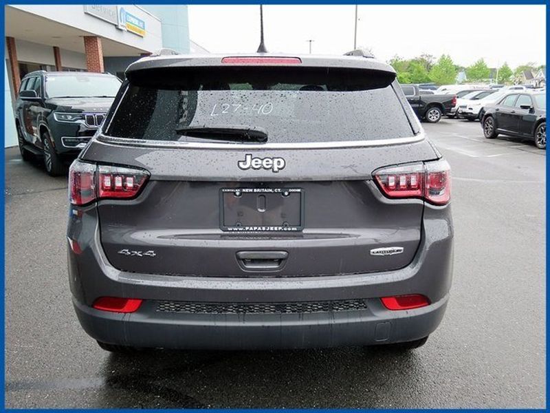 2024 Jeep Compass Latitude LuxImage 6