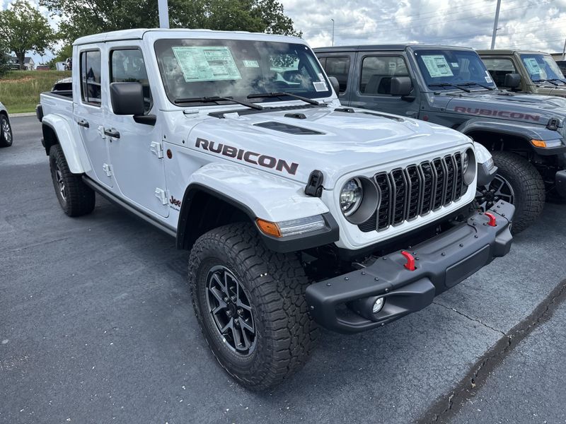 New 2025 Jeep Gladiator Rubicon X 4x4Image 3