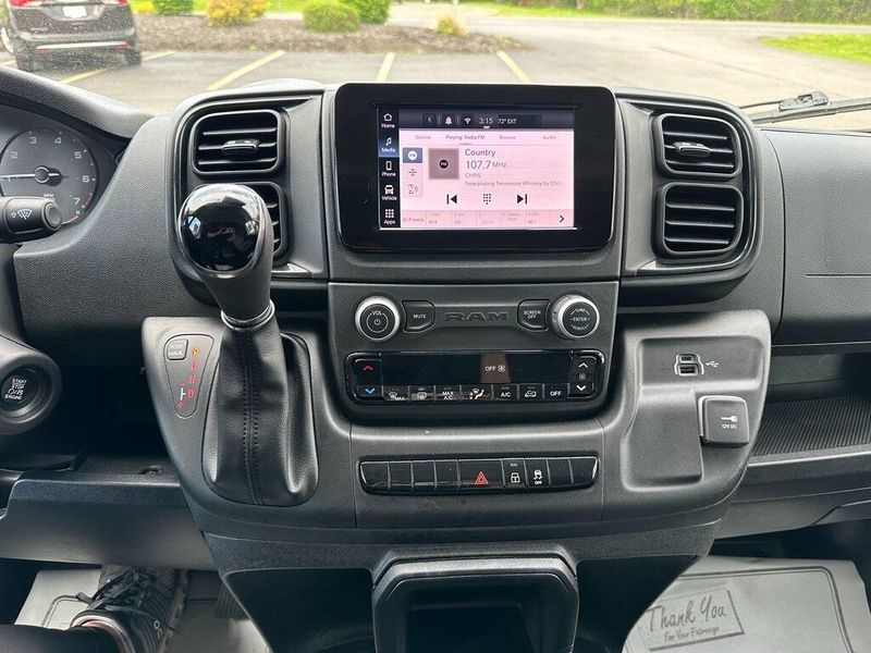 2023 RAM ProMaster 2500 High RoofImage 6