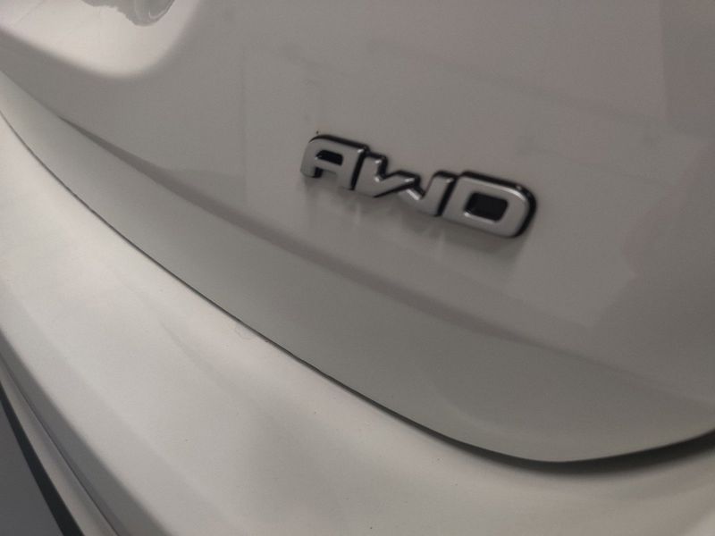 2023 Fiat 500x Sport Awd in a Bianco Gelato (White Clear Coat) exterior color and Black Heated Seatsinterior. Schmelz Countryside Alfa Romeo and Fiat (651) 968-0556 schmelzfiat.com 