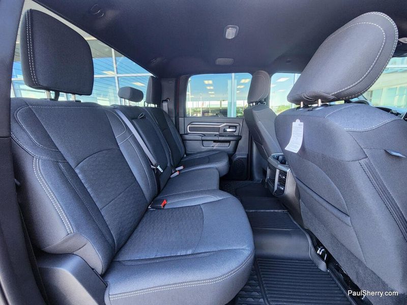 New 2026 RAM 2500 Big Horn Crew Cab 4x4 6'4' Box