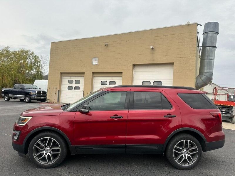 2017 Ford Explorer SportImage 10