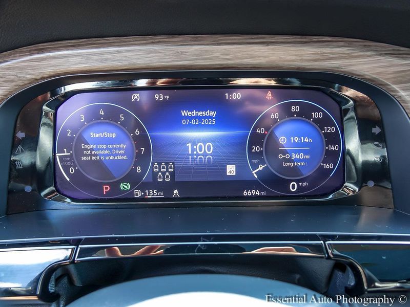 2024 Volkswagen Atlas SEL photo 13