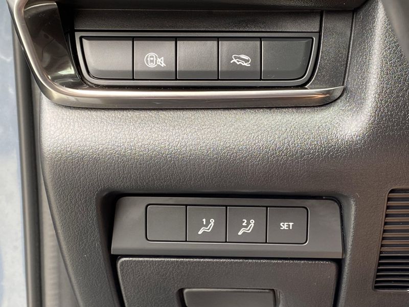 Used 2024 Mazda CX-30 2.5 S Carbon EditionImage 23