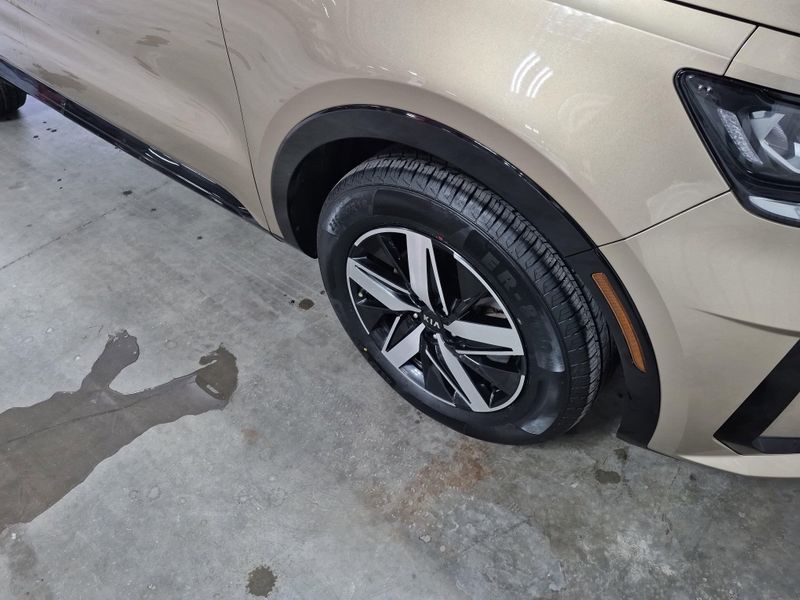 2021 Kia Sorento SImage 7