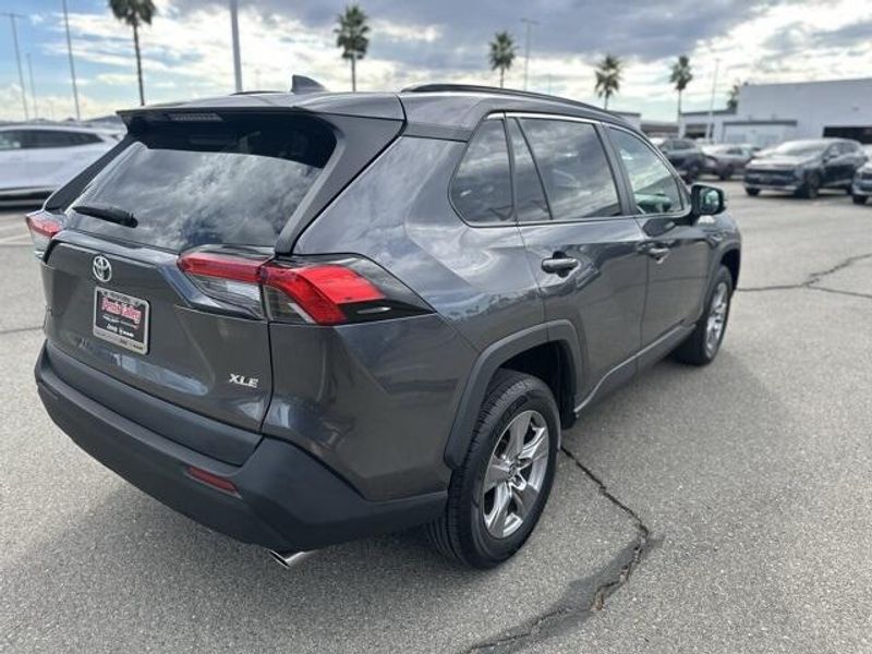 Used 2024 Toyota RAV4 XLEImage 5