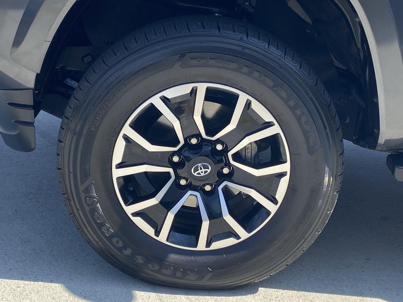 Used 2023 Toyota Tacoma TRD SportImage 8