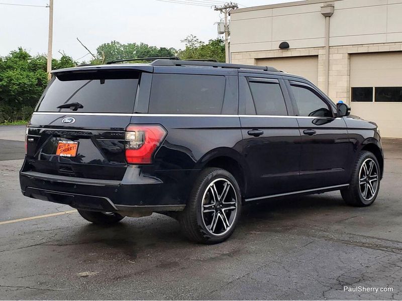 2021 Ford Expedition Limited Stealth EditionImage 17
