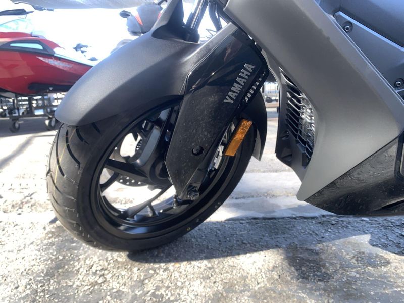 New 2026 Yamaha Xmax Image 11