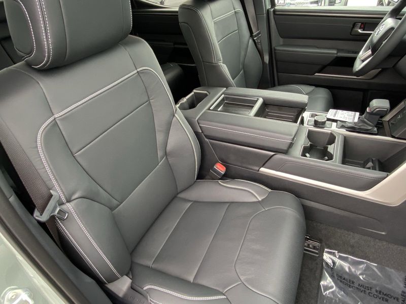 New 2026 Toyota Tundra Limited HybridImage 11