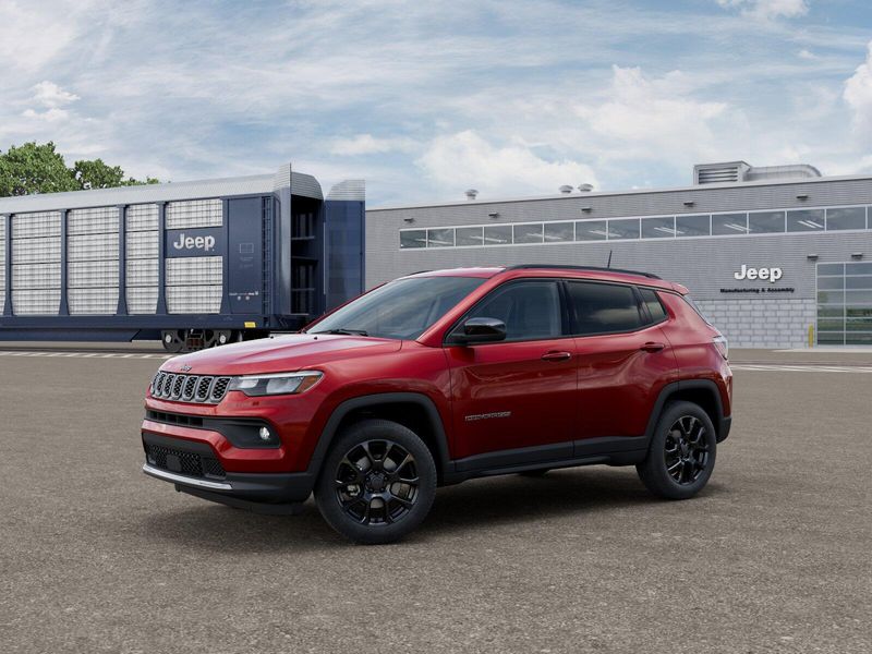 New 2026 Jeep Compass Latitude Altitude 4x4Image 1
