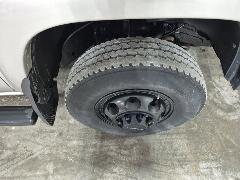 2005 Chevrolet Silverado 3500 DRW LTImage 7