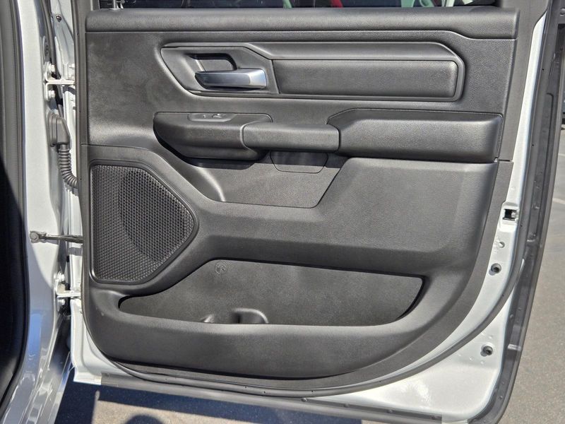 New 2026 RAM 1500 Tradesman Crew Cab 4x2 5'7' Box