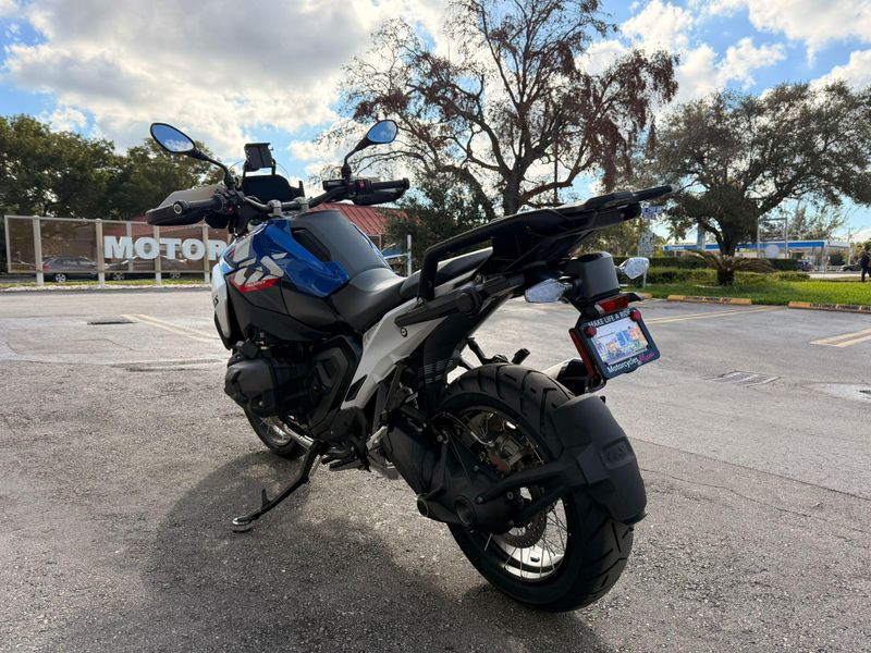 2025 BMW R 1300 GSImage 7