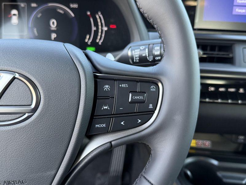 New 2026 Lexus UX 300hImage 23