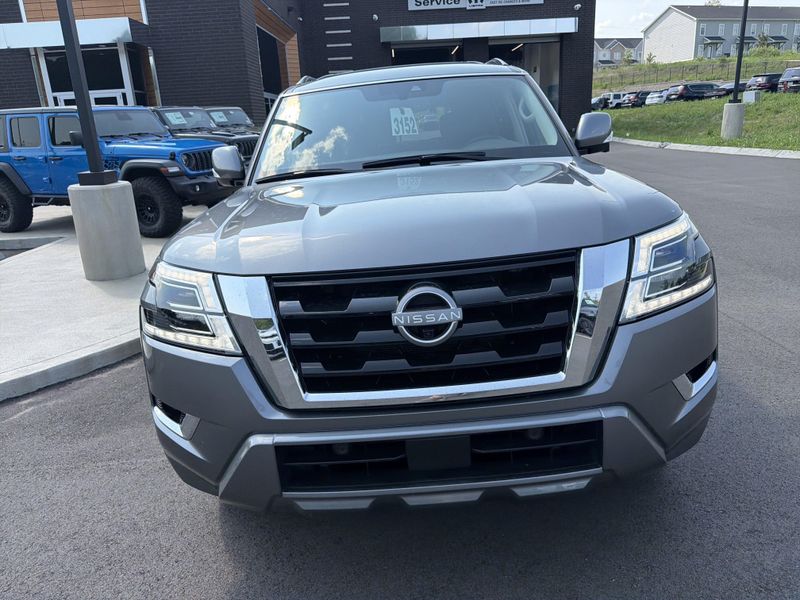 Used 2023 Nissan Armada SLImage 3