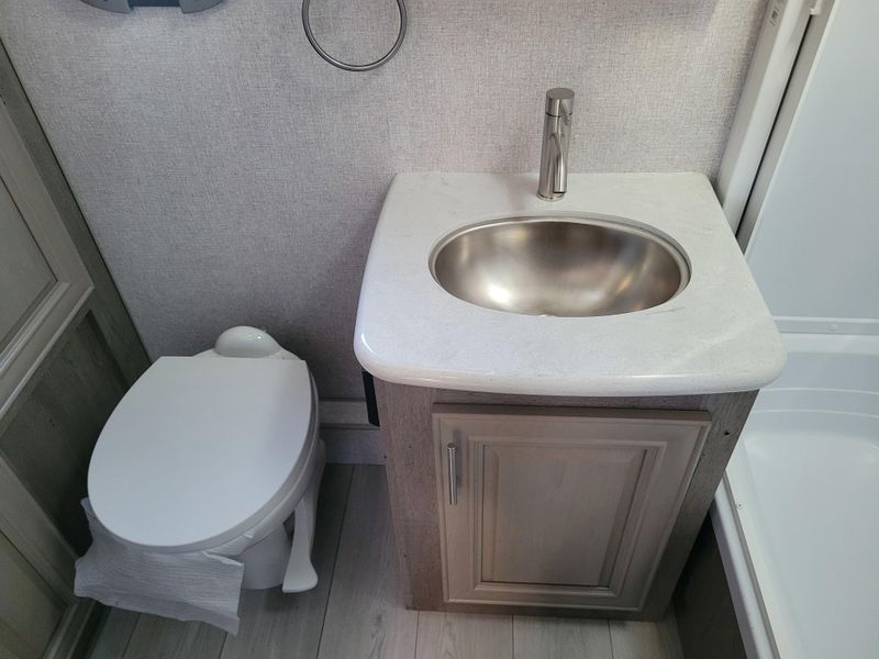 New 2026 NORTHWOOD MFG ARCTIC FOX EDGE 25RB Image 14