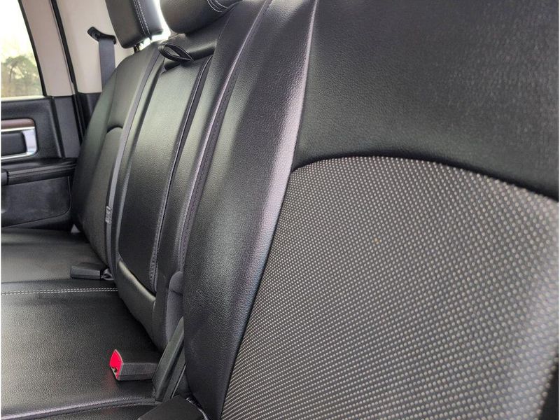 Used 2017 RAM 3500 LaramieImage 33