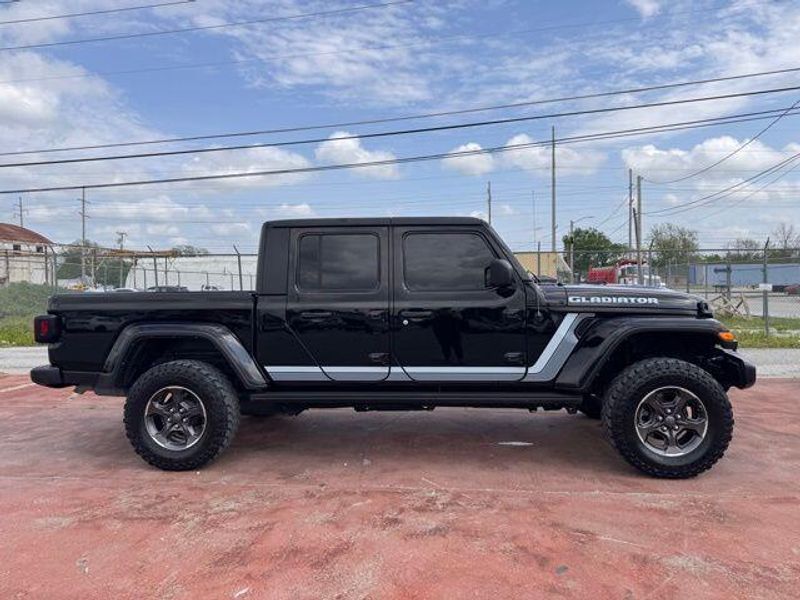 Used 2023 Jeep Gladiator SportImage 4