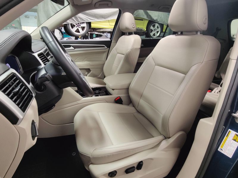Used 2022 Volkswagen Atlas V6 AWD SE w/Technology/SunroofImage 15
