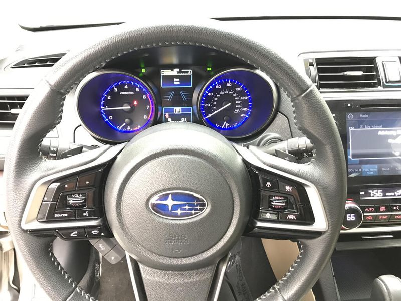 Used 2019 Subaru Outback LimitedImage 6