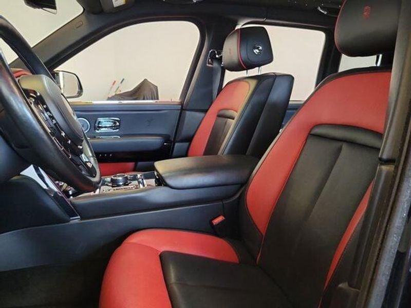 2020 Rolls Royce Cullinan photo 16