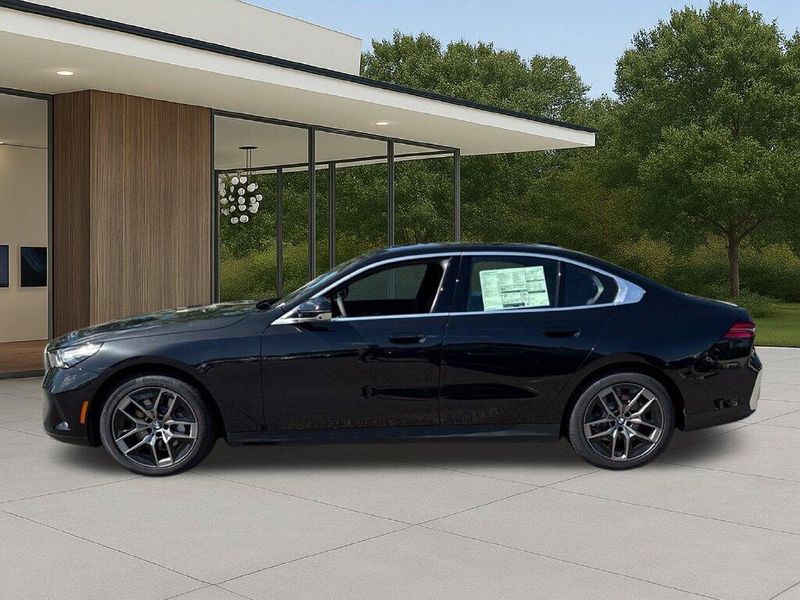 New 2027 BMW 5 Series 530iImage 11