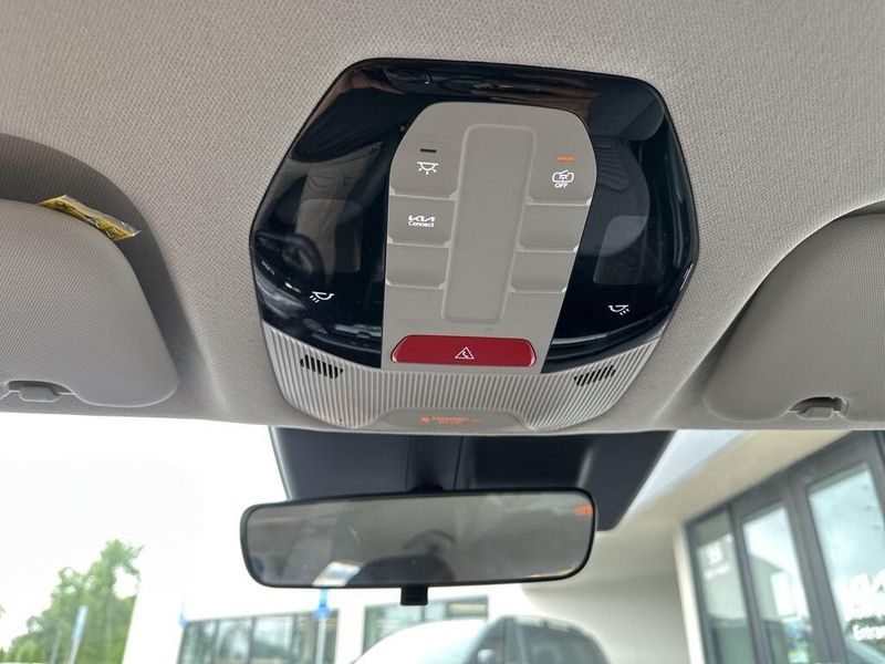2025 Kia K4 EXImage 30