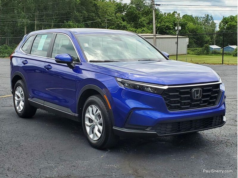 Used 2023 Honda CR-V LX