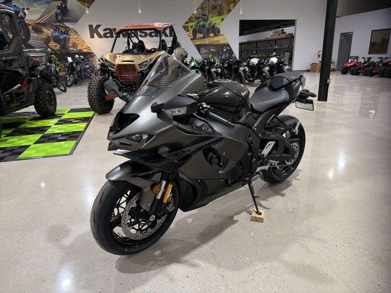 New 2026 Kawasaki NINJA ZX-10R Image 13