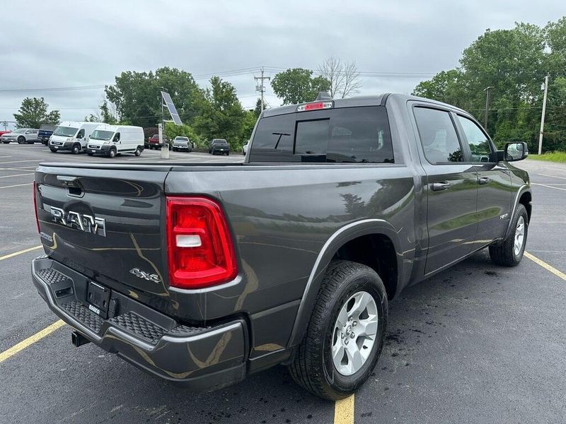 2025 RAM 1500 Big Horn Crew Cab 4x4 5