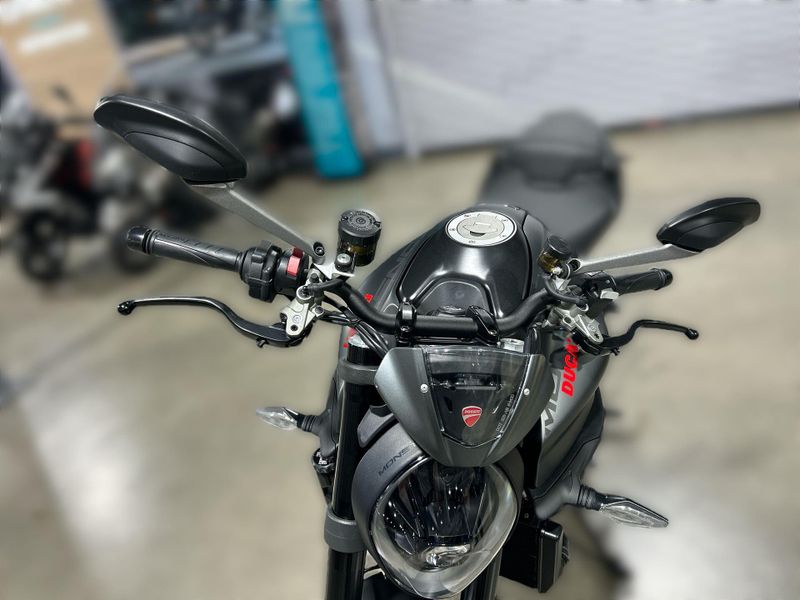 Used 2022 Ducati Monster Image 22