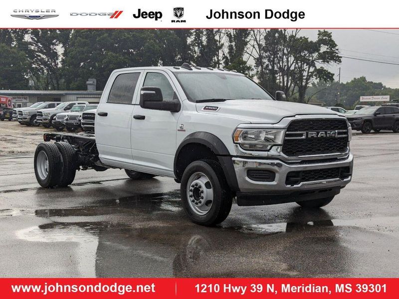 2024 RAM 5500 Tradesman Chassis Crew Cab 4x4 60