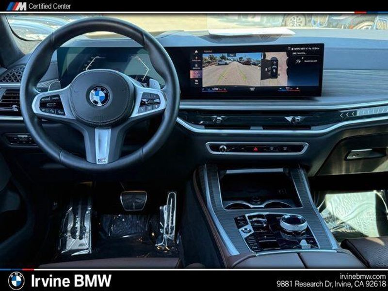 Used 2023 BMW X7 xDrive40iImage 31
