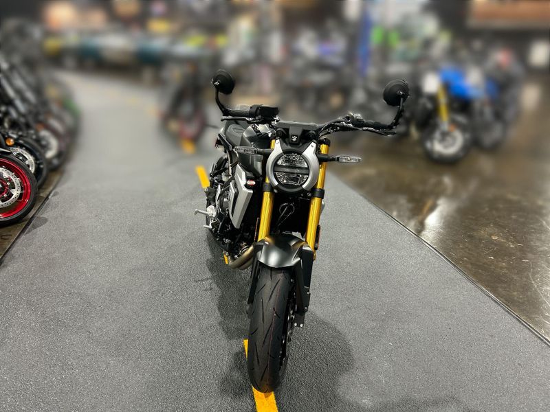 New 2026 Suzuki GSX-8T Image 17