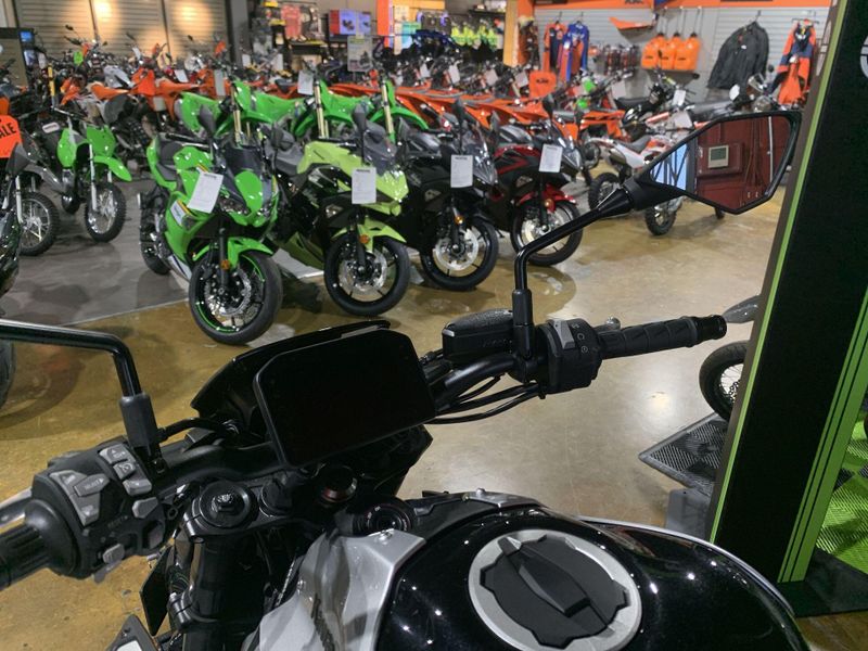 New 2025 Kawasaki Z900 ABS Image 16