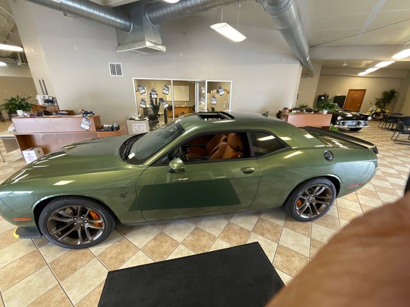 2023 Dodge Challenger SRT8 Hellcat photo 4