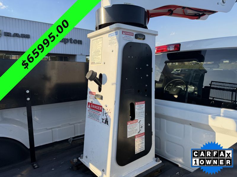 Used 2023 RAM 3500 TradesmanImage 18