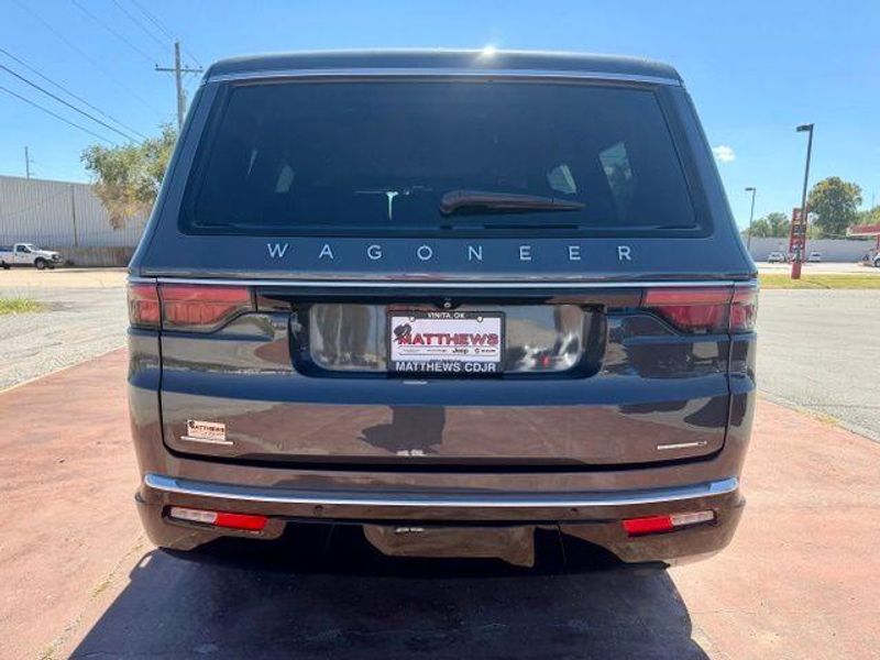 2022 Jeep Wagoneer Series IImage 6