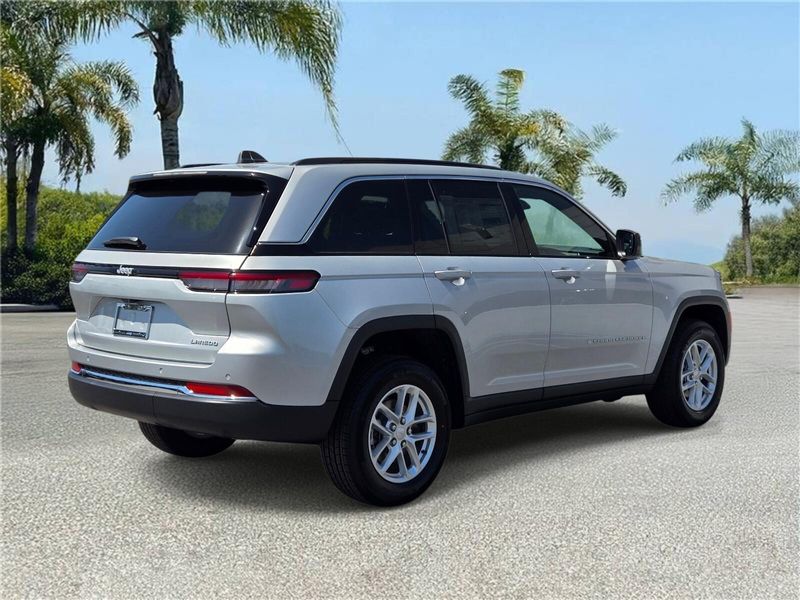 New 2026 Jeep Grand Cherokee Laredo X 4x2