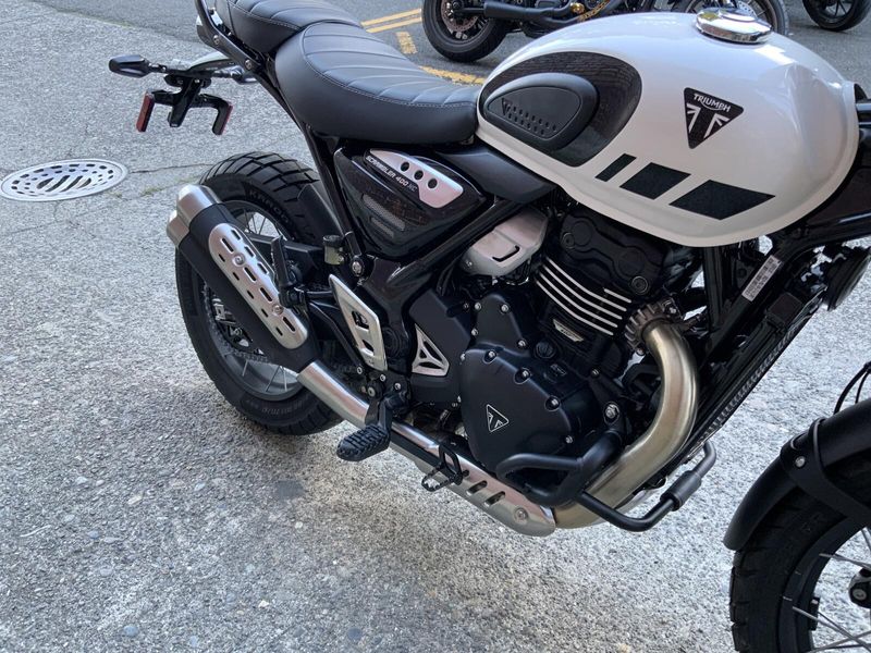2026 Triumph SCRAMBLER 400 XC
