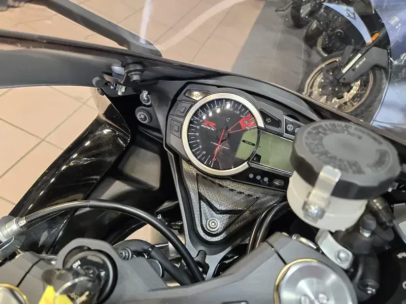 NEW 2026 SUZUKI GSXR750 Image 17