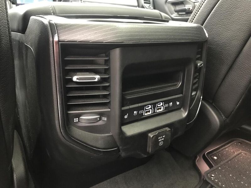 Used 2023 RAM 1500 LimitedImage 19