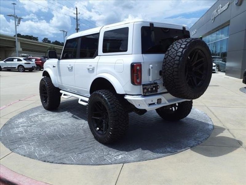 2023 Ford Bronco Outer BanksImage 2