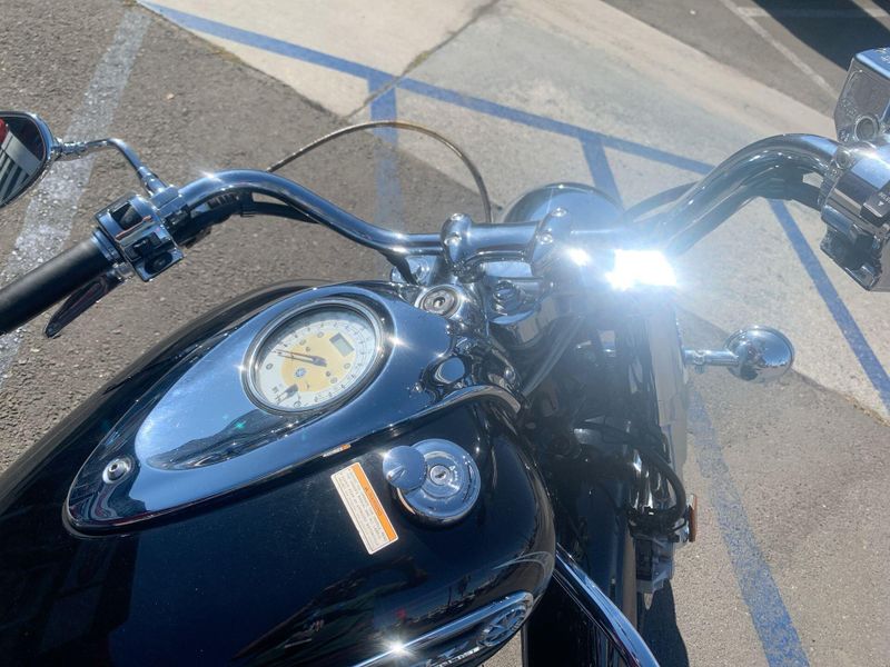 Used 2011 Yamaha ROAD STAR S Image 24